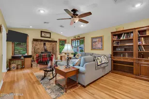 8 Rues Rd, Cream Ridge, NJ 08514 - Photo 9