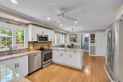 39 Jean Terrace, Red Bank, NJ 07701 - Photo 17