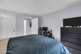 87 Arrowood Rd, Manalapan Township, NJ 07726 - Photo 17