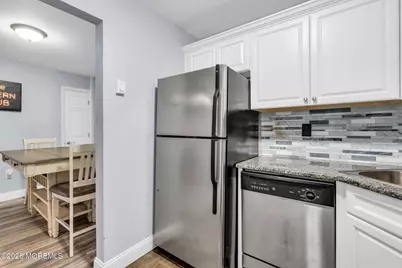 87 Arrowood Road #E, Manalapan Township, NJ 07726 - Photo 9