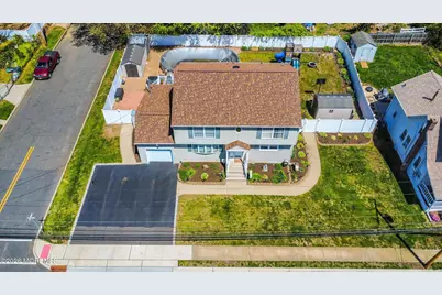 209 Park Avenue, Union Beach, NJ 07735 - Photo 3