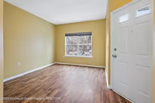 707 Hatchery Ct, Freehold, NJ 07728 - Photo 13