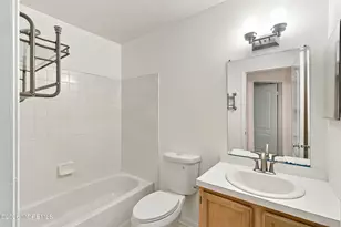 707 Hatchery Ct, Freehold, NJ 07728 - Photo 23