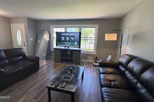 8 Bonnie Dr, Middletown, NJ 07748 - Photo 9