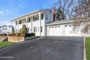 4 Meadowbrook Dr, Howell Township, NJ 07731 - Photo 3