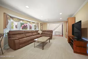 23 Fairview Rd, Marlboro Township, NJ 07746 - Photo 19