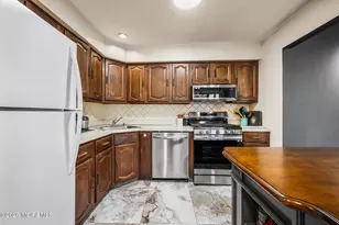 100 Dundee Ct, Aberdeen Township, NJ 07747 - Photo 9