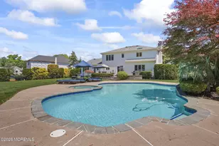 26 Miro Cir, Marlboro Township, NJ 07746 - Photo 5