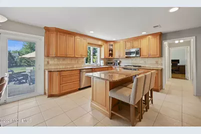 26 Miro Circle, Marlboro Township, NJ 07746 - Photo 27
