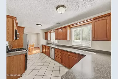 600 Carolina Avenue, Brick, NJ 08724 - Photo 5