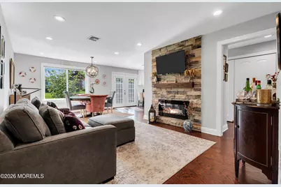 150 Maclura Plz Plaza #C, Monroe Township, NJ 08831 - Photo 9
