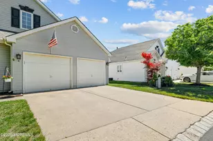 9 Eaton Ct, Jackson, NJ 08527 - Photo 3