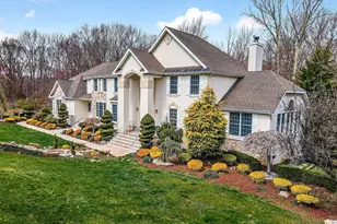 13 Palmer Cir, Millstone Township, NJ 08535 - Photo 3