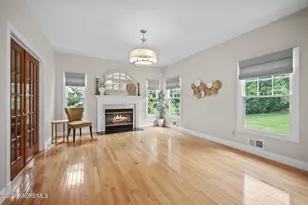 5 Mohegan Rd, Freehold, NJ 07728 - Photo 13