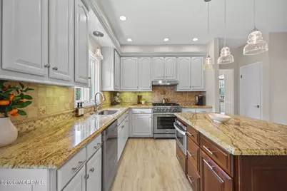 5 Mohegan Road, Freehold, NJ 07728 - Photo 19