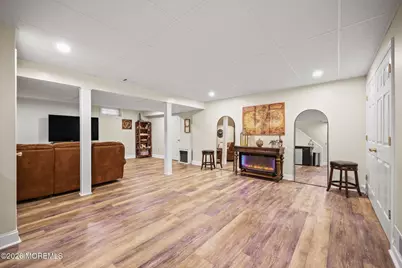 5 Mohegan Road, Freehold, NJ 07728 - Photo 39