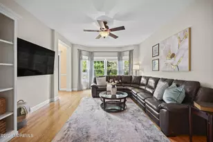 5 Mohegan Rd, Freehold, NJ 07728 - Photo 11