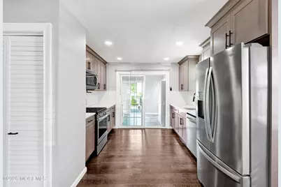 816 Shore Concourse, Keyport, NJ 07735 - Photo 15
