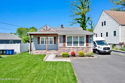 816 Shore Concourse, Keyport, NJ 07735 - Photo 3