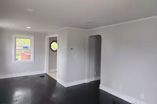 610 Chestnut St, Lakehurst, NJ 08733 - Photo 5