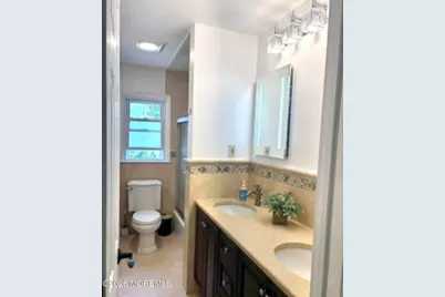29 Greenleaf Drive, Manalapan Township, NJ 07726 - Photo 13