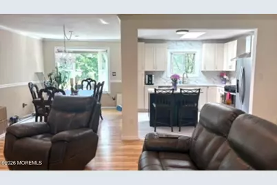 29 Greenleaf Drive, Manalapan Township, NJ 07726 - Photo 11