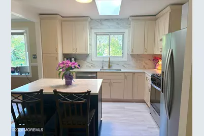 29 Greenleaf Drive, Manalapan Township, NJ 07726 - Photo 3