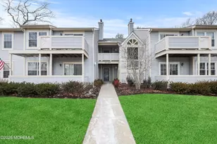 461 Magnolia Ct, Howell Township, NJ 07731 - Photo 1
