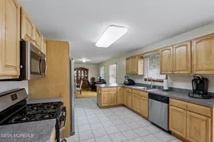 92 Birch St, Beachwood, NJ 08722 - Photo 9