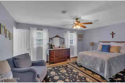 121 Brittany Drive, Freehold, NJ 07728 - Photo 19