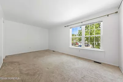39 Oak Lane, Eatontown, NJ 07724 - Photo 19