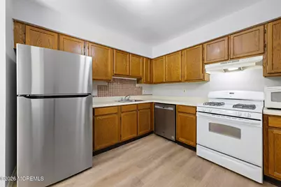 39 Oak Lane, Eatontown, NJ 07724 - Photo 13