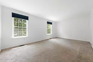 39 Oak Ln, Eatontown, NJ 07724 - Photo 15