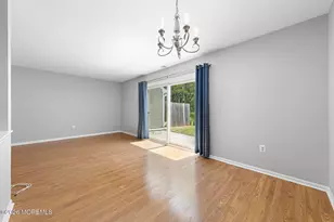 39 Oak Ln, Eatontown, NJ 07724 - Photo 5