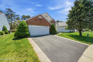 74 Canterbury Ln, Toms River Township, NJ 08757 - Photo 3