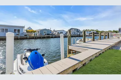 20 Lagoon Drive W, Toms River Township, NJ 08753 - Photo 43