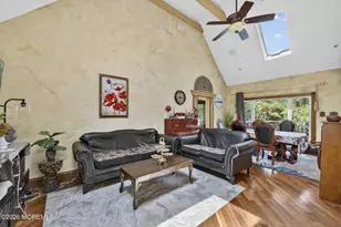 6 Hillcrest Rd, Manalapan Township, NJ 07726 - Photo 5