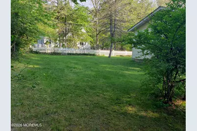 689 Freehold Road, Jackson, NJ 08527 - Photo 19