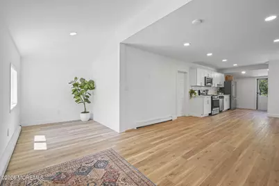 310 East Road, Belford, NJ 07718 - Photo 9