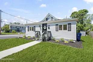 310 E Rd, Belford, NJ 07718 - Photo 7