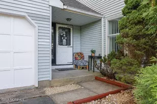 19 Alexandria Dr, Manalapan Township, NJ 07726 - Photo 3