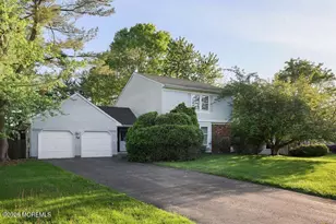 19 Alexandria Dr, Manalapan Township, NJ 07726 - Photo 1