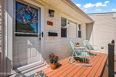 29 Surrey Drive, Hamilton Square, NJ 08690 - Photo 5