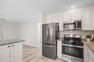 908 Morning Glory Ct, Jackson, NJ 08527 - Photo 5