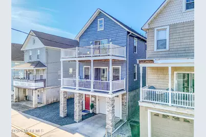 10 Center Street, Sea Bright, NJ 07760 - Photo 1