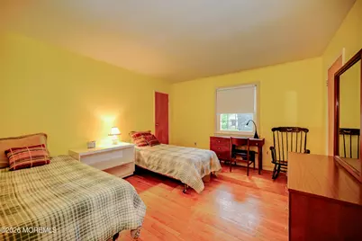 40 Woodstock Place, Freehold, NJ 07728 - Photo 21