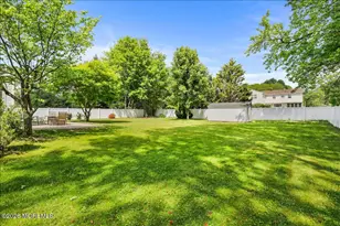 28 Bunker Hill Dr, Manalapan Township, NJ 07726 - Photo 27