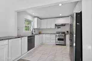 710 Reef Dr, Neptune Township, NJ 07753 - Photo 13