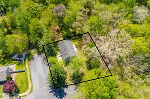 710 Reef Dr, Neptune Township, NJ 07753 - Photo 5