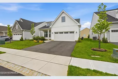 56 Magnolia Drive, Freehold, NJ 07728 - Photo 5